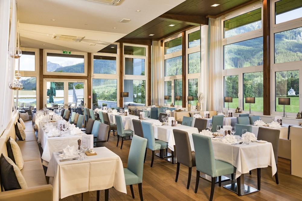 Hotel Spirodom Адмонт Екстериор снимка